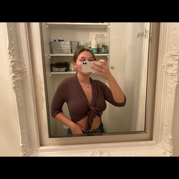 Cardigan - Picture 2 of 3